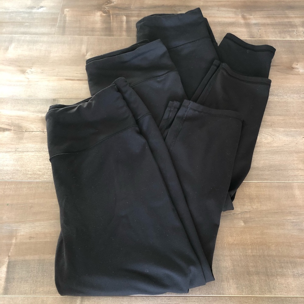 3 PACK Knockout by VS Capris Black Medium!!
